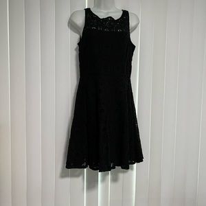 Dress - BB DAKOTA - NWT black lace dress with back zipper B9-42